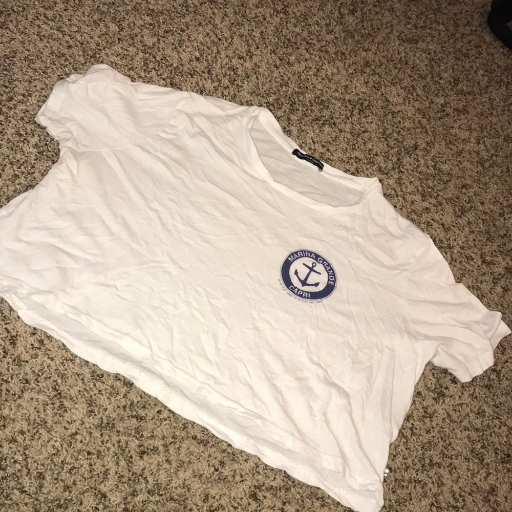 Brandy Melville white cropped icon tee